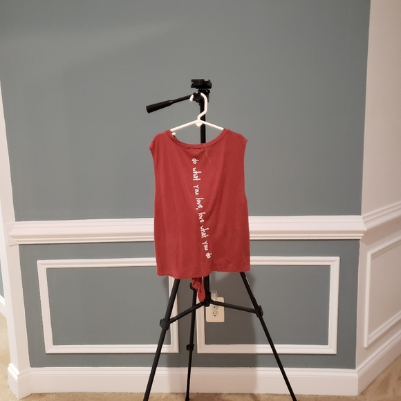 Motivational Sleeveless Shirt Size S - Picture 3 of 3